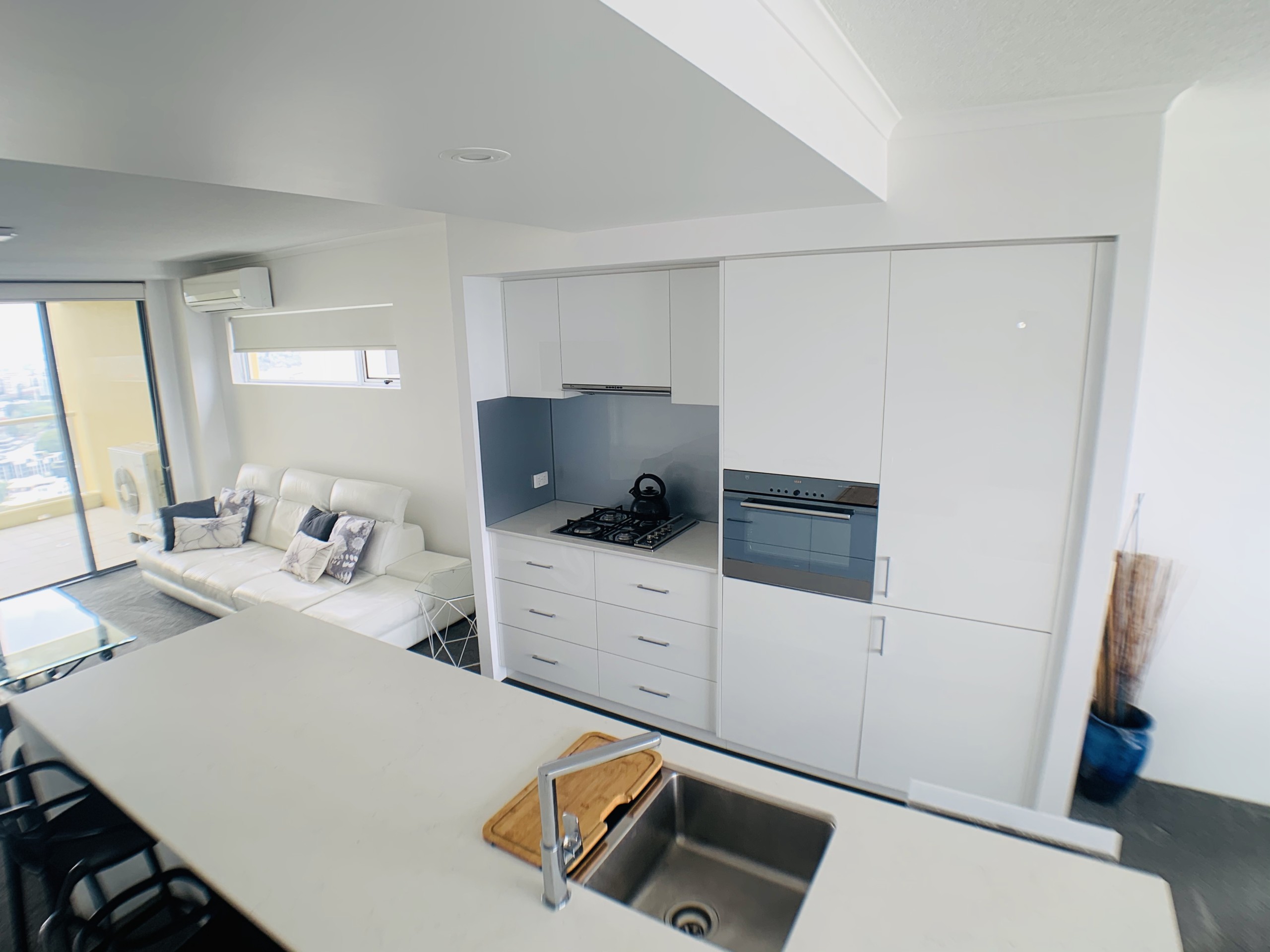 2 Bed, 2 Bath Apartment On Brisbane River | Astra Apartments