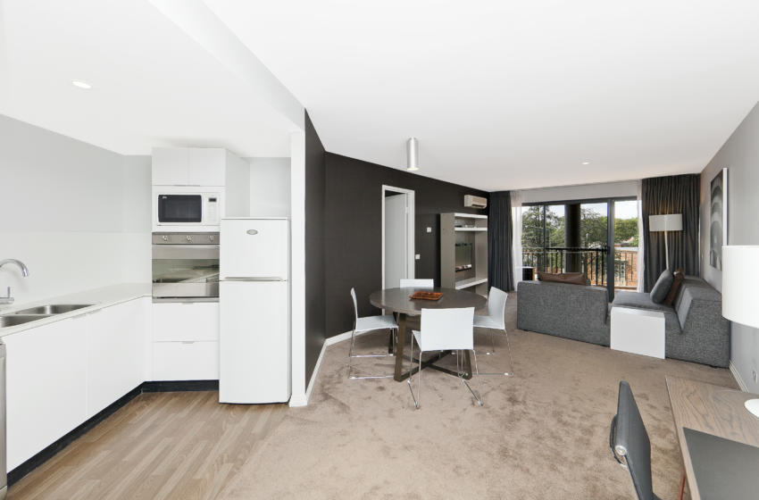 1 Br. Modern Apartments, Canberra Kingston Astra Apartments