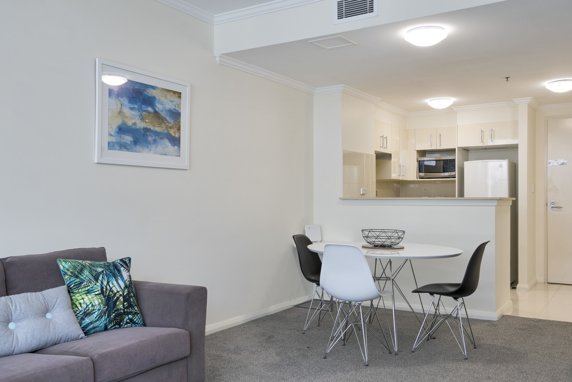 FullyFurnished Apartments In Chatswood Astra Apartments