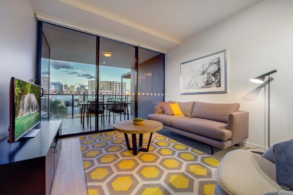 1 Br. Corporate Apartments in S. Brisbane Astra Apartments