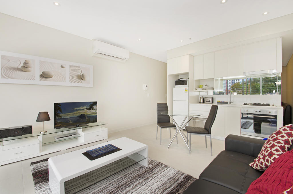 NorthSydney Montrose 1 bed study corporate apartment lounge dining