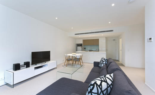 MacquariePark Saunders 1 bed corporate apartment lounge