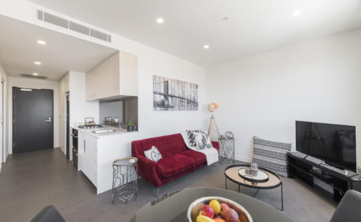 Newcastle Shortland 1 bed corporate apartment lounge