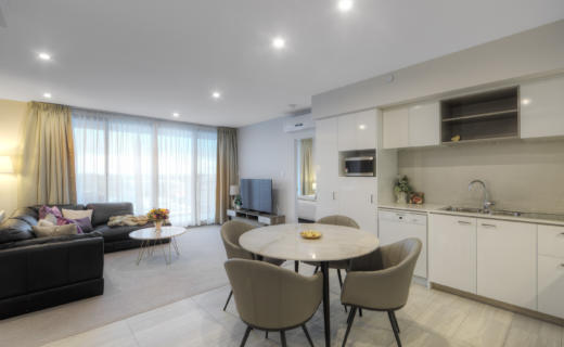 Perth MurrayWest 2 bed corporate apartment dining