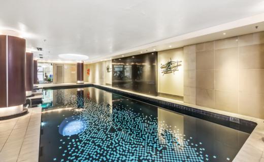 Sydney Elizabeth 2 bed corporate apartment pool