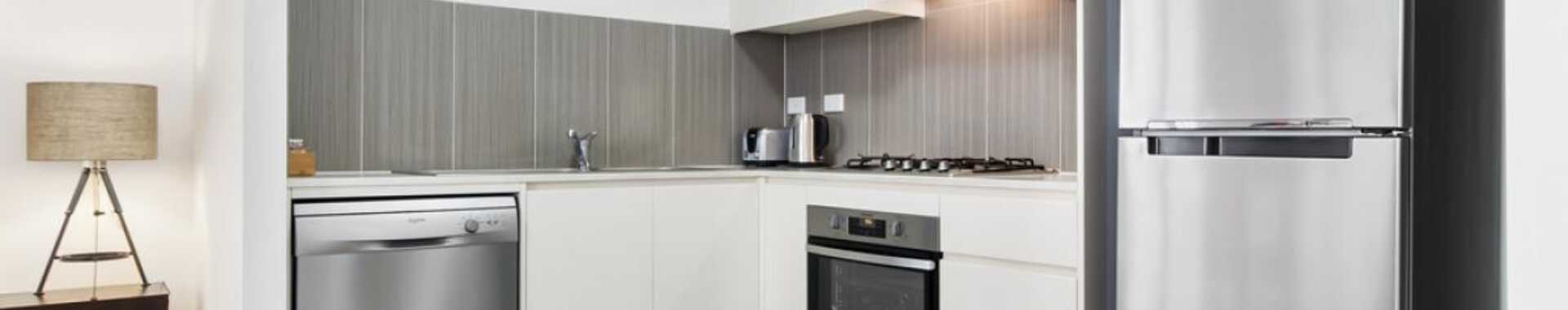 Liverpool 1 bed corporate apartment kitchen