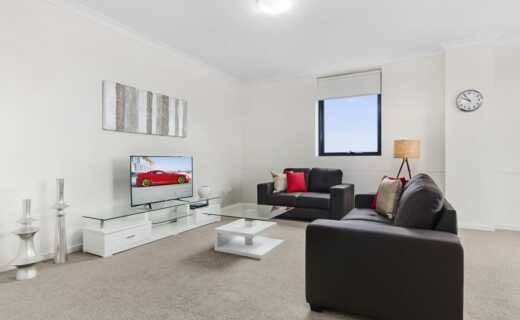 Liverpool 1 bed corporate apartment lounge