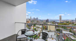 Corporate Apartment Surry Hills balcony