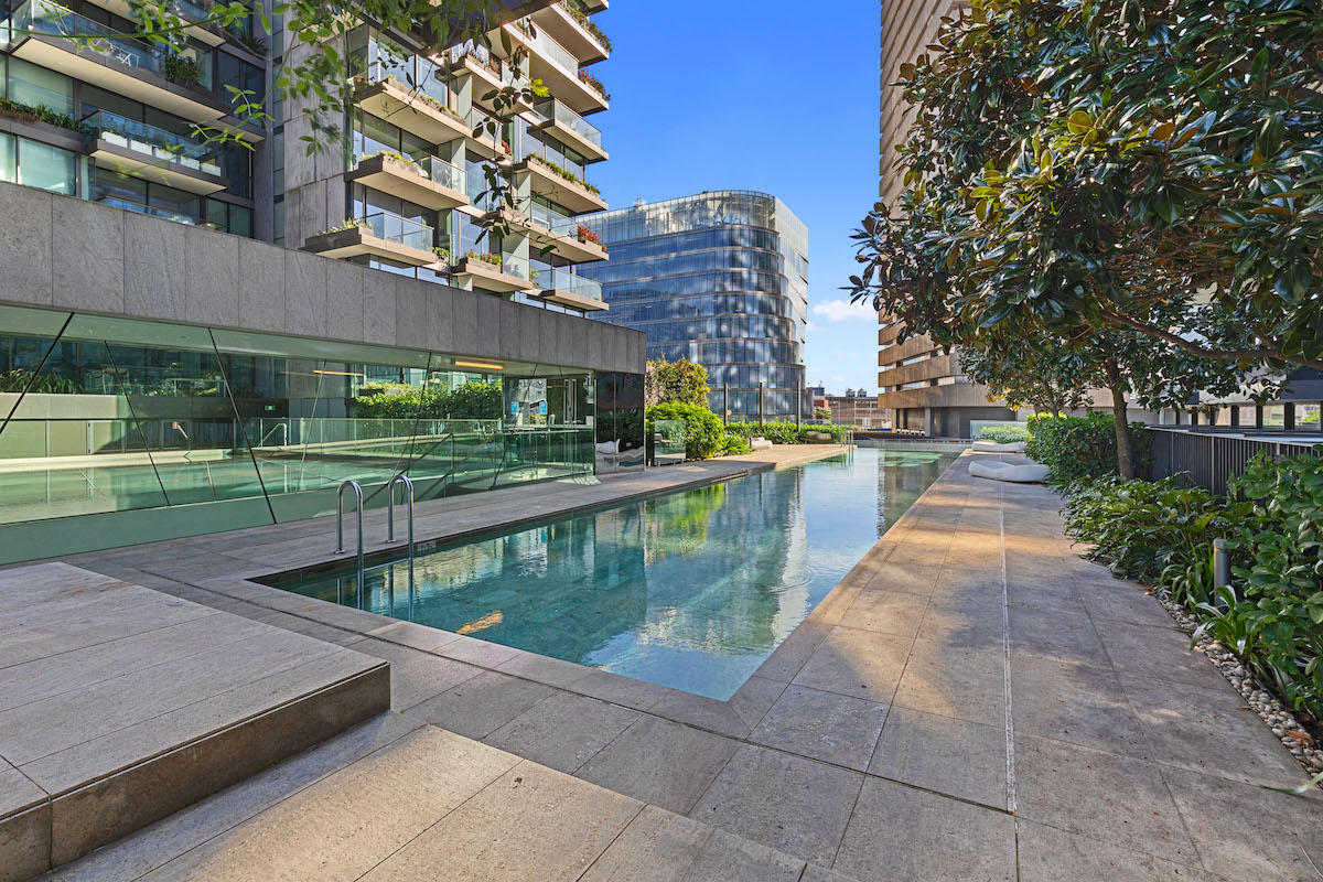 1 Bedroom Ground Floor Corporate Chippendale Sydney