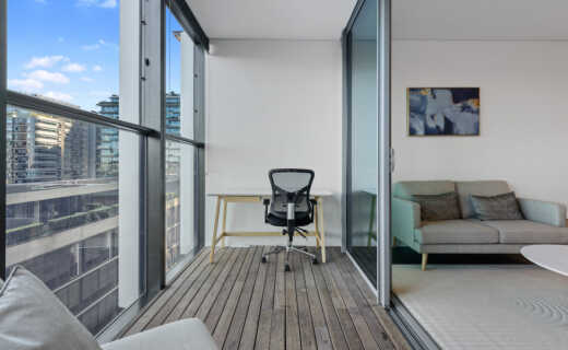 Chippendale Corporate Apartment balcony