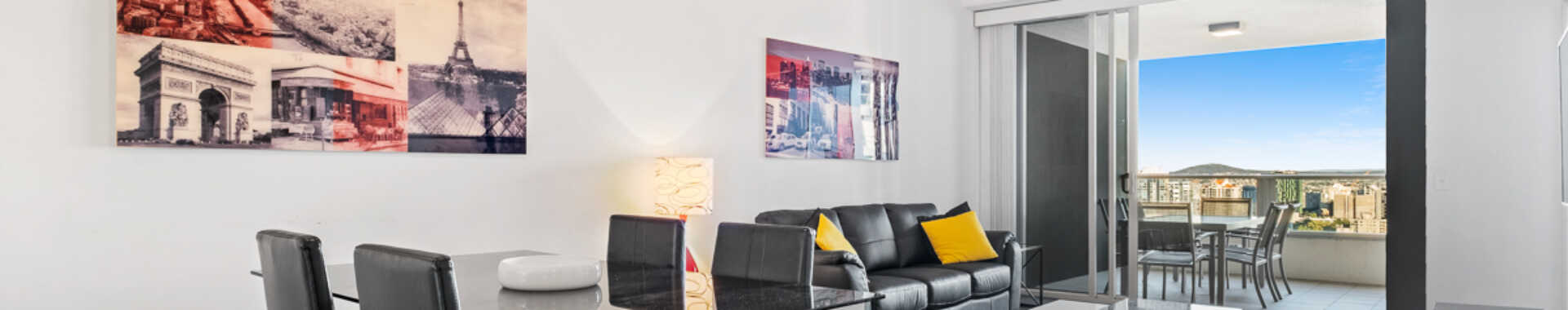 Astra Apartments in Brisbane - Skyline 2 Bedroom Apartment