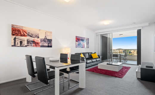 Astra Apartments in Brisbane - Skyline 2 Bedroom Apartment