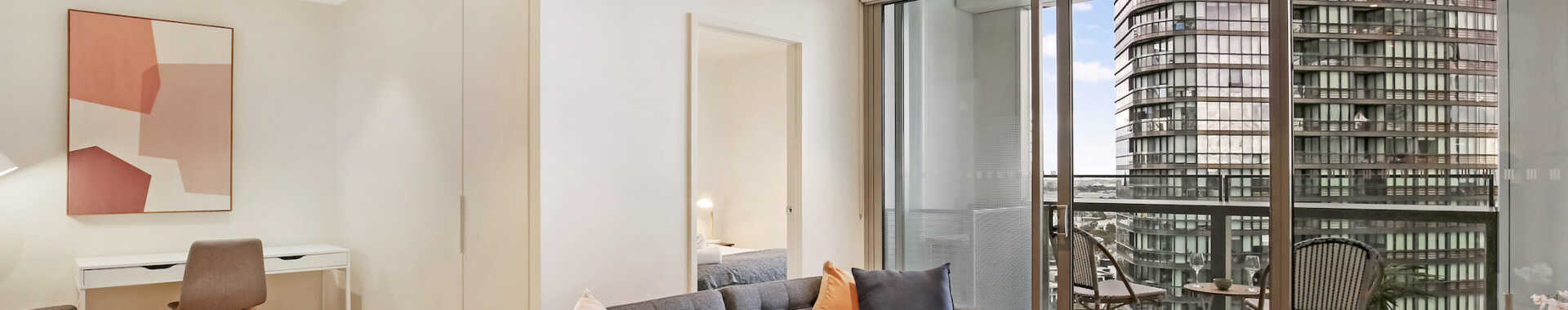 Astra Apartments Docklands