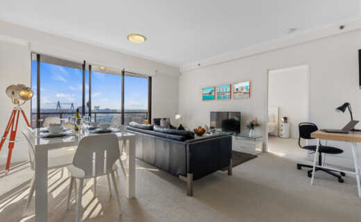 Sydney CBD apartment accommodation - Astra Apartments